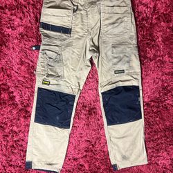 Professional Tradesman Utility Cargo Pants Brown Style # DXWW50023 Size 32x33