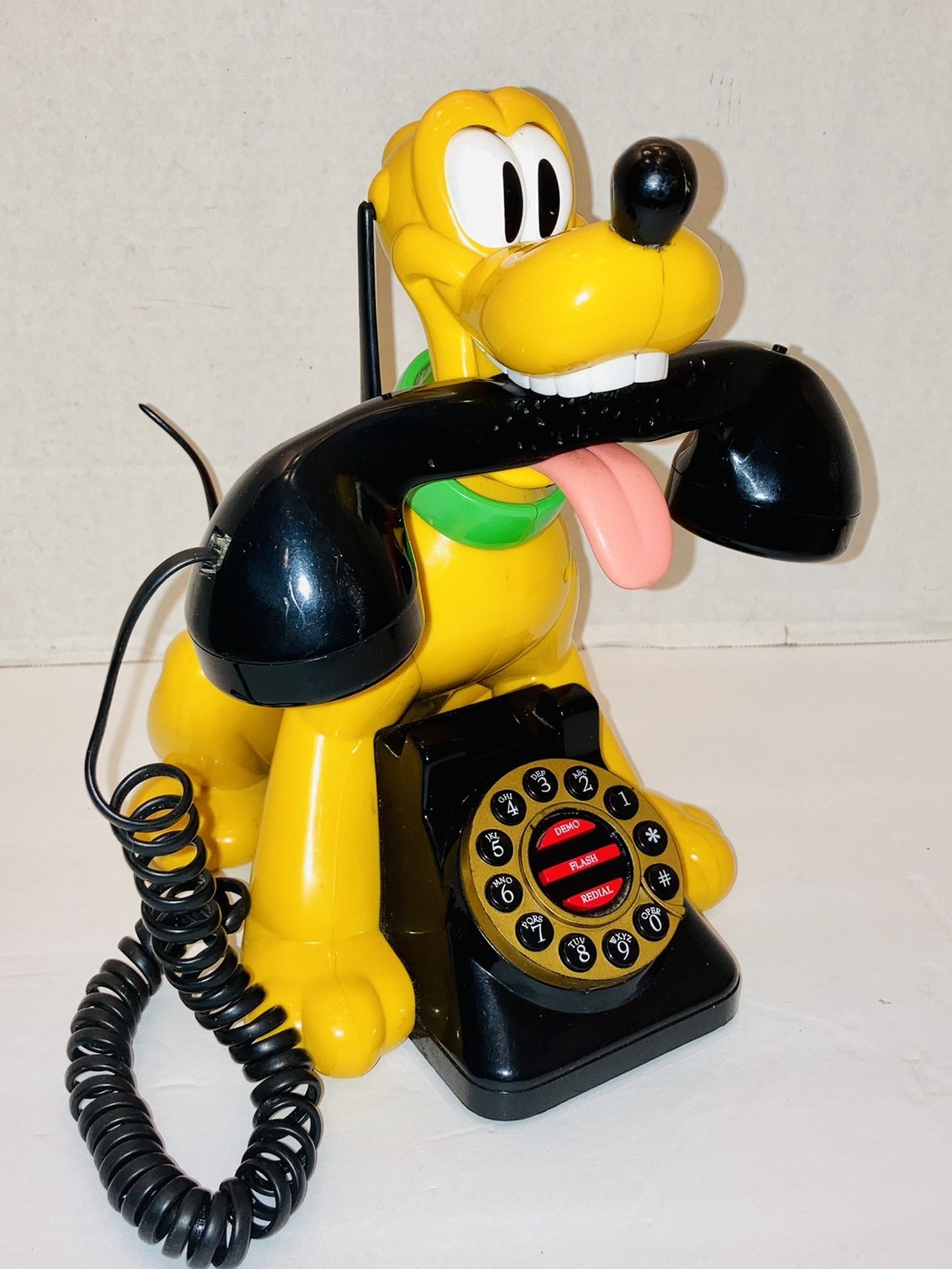 Vintage TeleMania Disney’s Pluto Animated Talking Phone