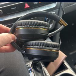 Bluetooth Headphones 