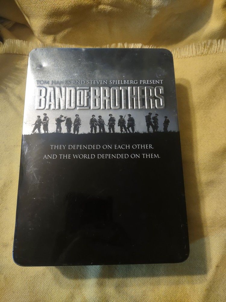 Band Of Brothers HBO Miniseries 6 DVDs Collectors Steelbook
