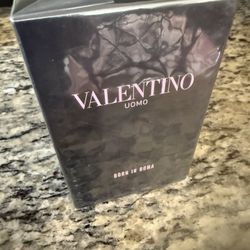 Valentino Uomo – Born in Roma