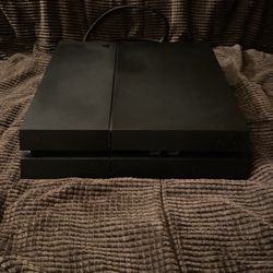 Ps4 With Power cord 