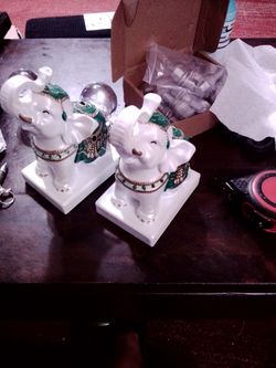 White Ceramic Elephant Figurines Set of 2 (7 inch)