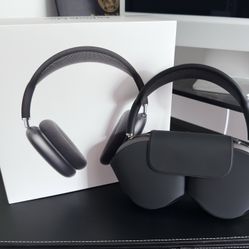 Genuine Apple AirPods Max Space Gray + Apple Care Plan