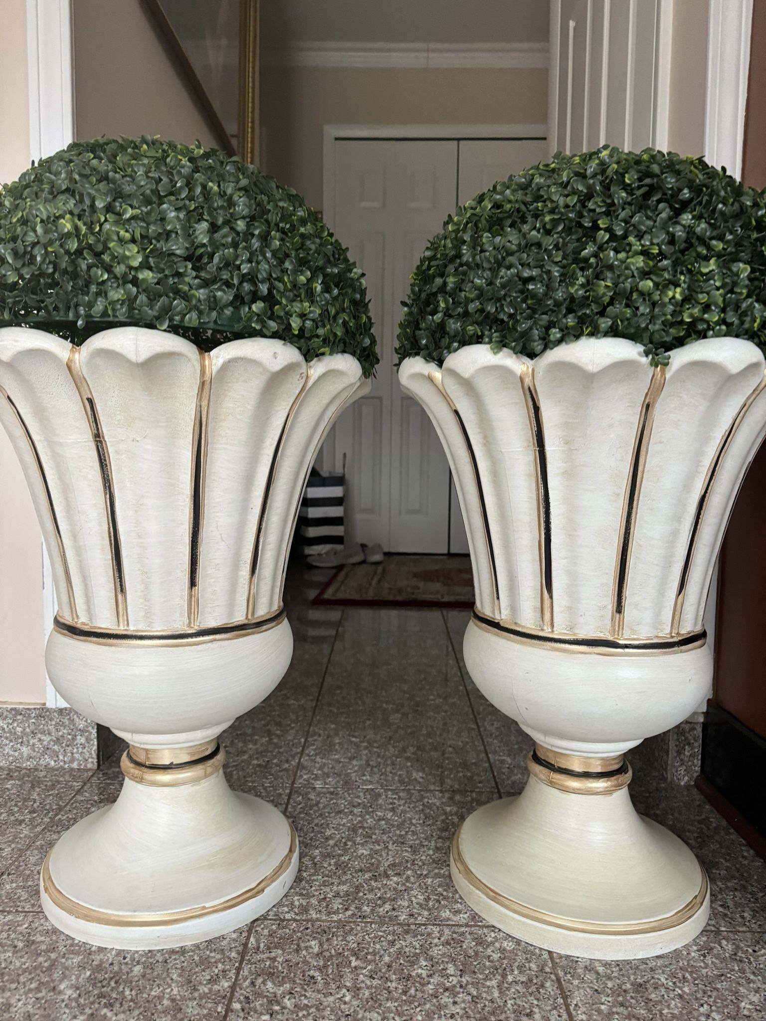 Very beautiful, indoor and outdoor artificial plant with the nice vases for both