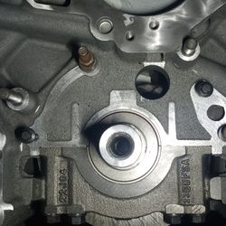 FORD F-150 V8. 5.0- ENGINE BLOCK+CRANK&BEARINGS