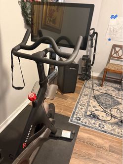 Peloton exercise Bike