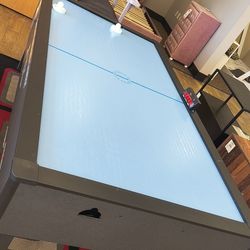 Hockey table