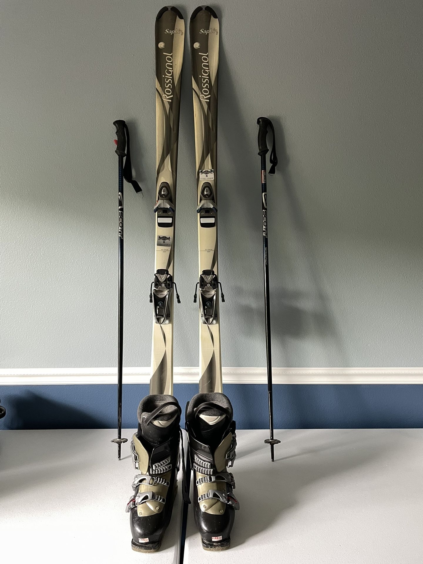 PRICE FLYING DOWNHILL!! Women's Skis, Poles, Boots & Bindings