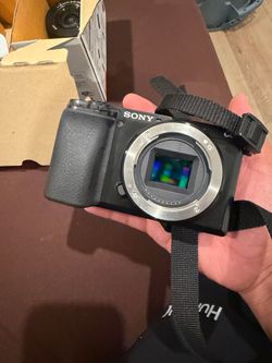 Sony ax 6100