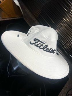 Callaway Tour Aussie bucket, hat, and MJ / Michael Jordan cap, both are NEW, Callaway size medium, MJ is a snapback fits all $39 each. $59 for both.