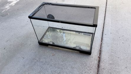 Glass enclosure/havitat