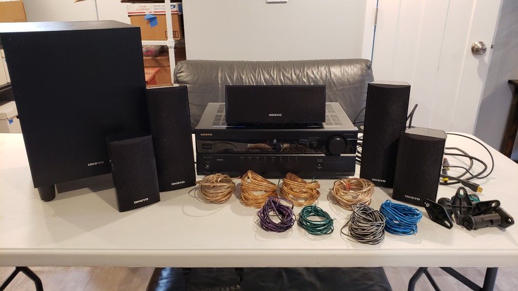 Onkyo 5.1 Home Theater System