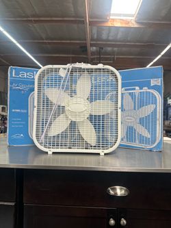 Lasko 20 in. 3 Speed Air Circulating Box Fan for Home in White with Save Smart Technology, 1820 CFM and Carry Handle