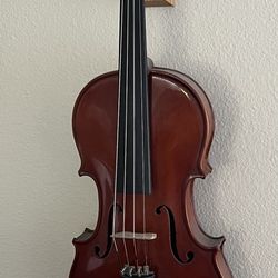 Full Size 4/4 Violin