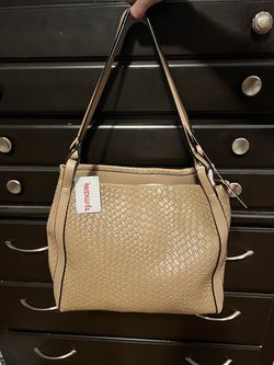 Large Beige Pleather Shoulder Purse (NWT!)