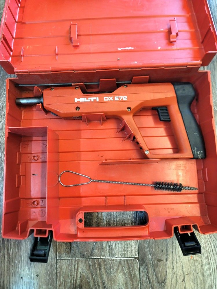 Hilti DX E72 Powder Actuated Nailer Nail Gun
