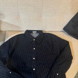 Dior button up size Medium new