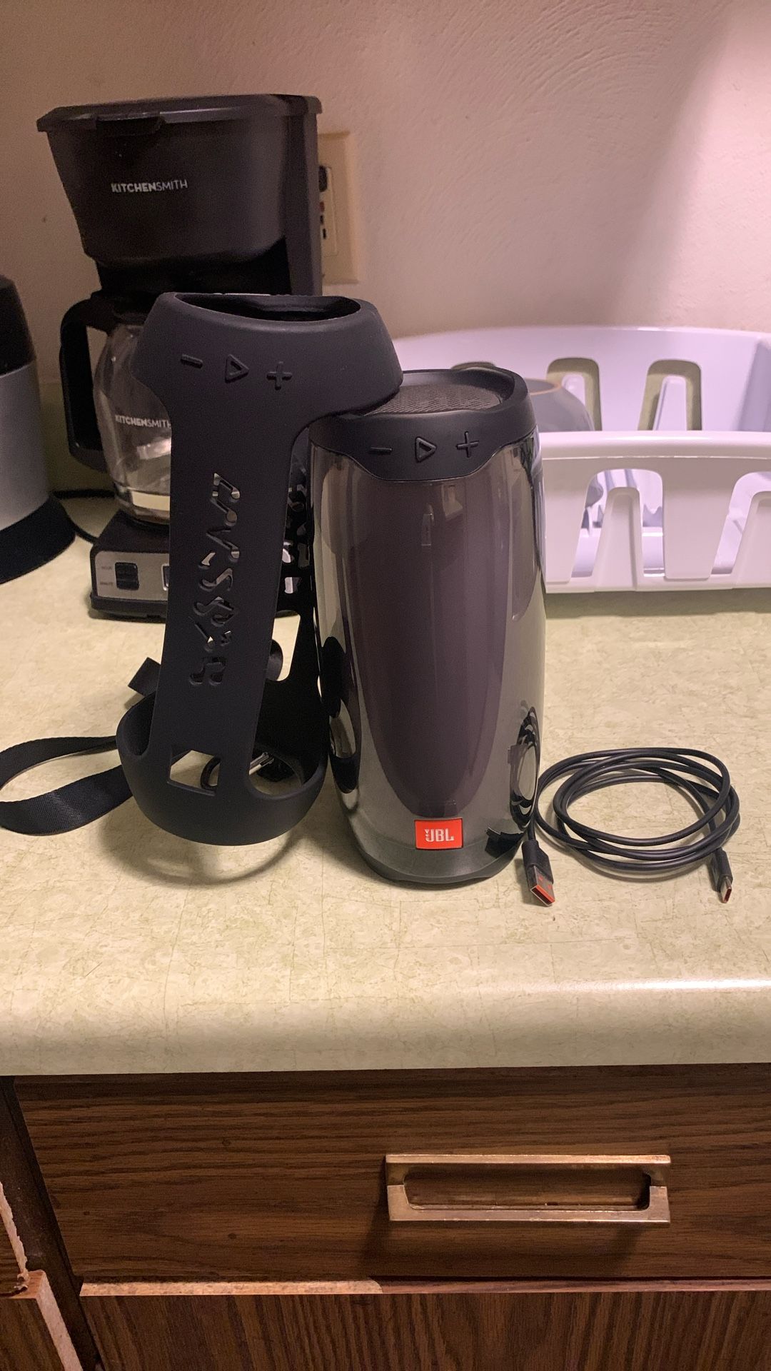 JBL Pulse 4 Portable Bluetooth Speaker 