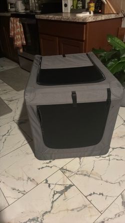Soft-Sided Collapsible Pet Crate