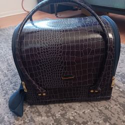 SeneGence Leather Cosmetic Bag 