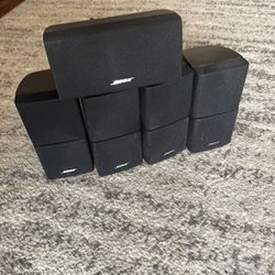 Bose Speakers Set 