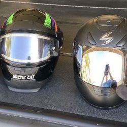 ALL 3 Motorcycle HELMETS. 1 w/Cardo