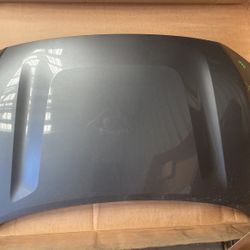 2016-2020 Nissan Titan Hood 