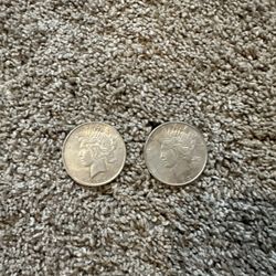 2 RARE 1922 silver dollars 