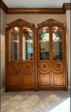French Provincial Wood China Cabinets