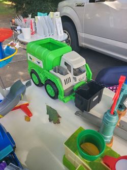Toy dumpster