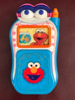 Sesame Street Elmo's World Vintage 2002 Talking Flip Phone Toy Works Great! (SEE