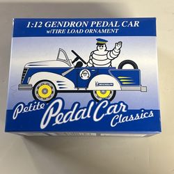 1:12 GENDRON PEDAL CAR w/TIRE LOAD ORNAMENT