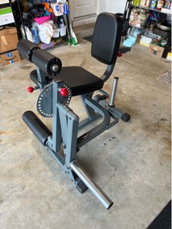 XMark Leg Extension / Leg Curl Machine – Excellent Condition