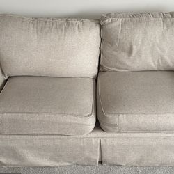 Love seat