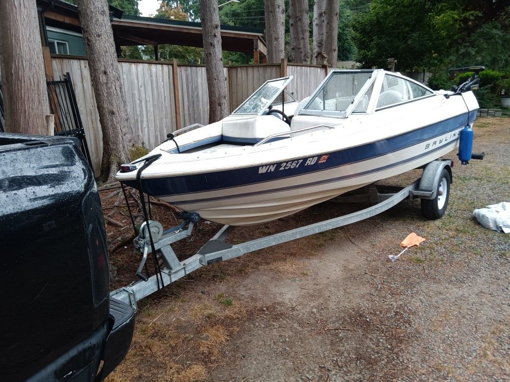 1994 Bayliner Capri 1600
