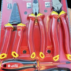 Milwaukee 1000V Insulated Electrician Tools