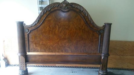 Luxury bed frame