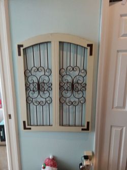 Farmhouse wall decoration