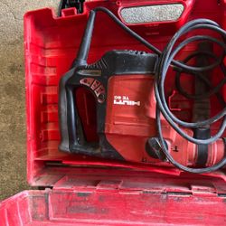 HILTI  TE60  Roto Hammer In Good Condition  Rotomartillo HiLTI En Muy Buenas Condiciones 