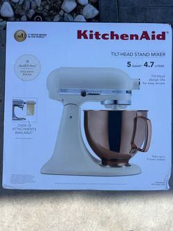 KitchenAid 5qt 10-Speed Stand Mixer with Copper Bowl Fresh Linen - Hearth & Hand™ with Magnolia: Metal, 325W, 22.8 lbs