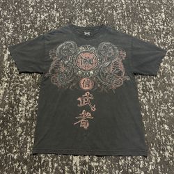 Red and Black dragon Tapout T Shirt Size Large