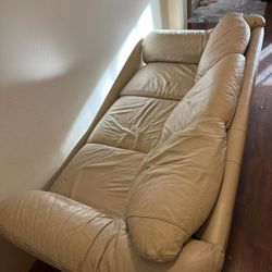 Free Sofa +Chair 