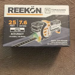 T1 Tomahawk Digital Tape Measure