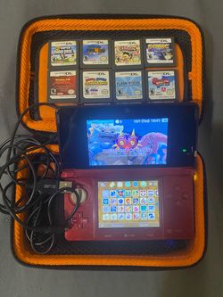 Nintendo 3DS Bundle with 8 DS Games and Case