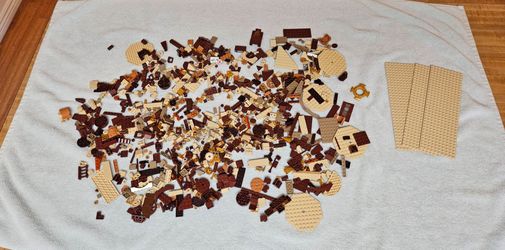 Bulk Lego Lot of Brown, Tan, and Gold Parts
