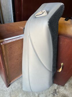 2018-2024 camry rear seat arm rest