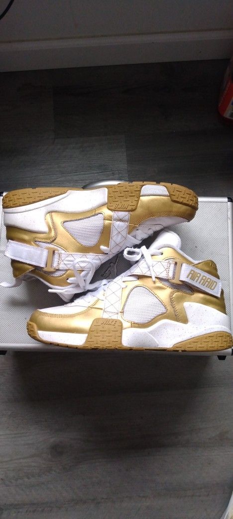Nike Air Raid 