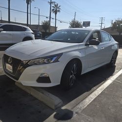 Nissan Altima Per Week