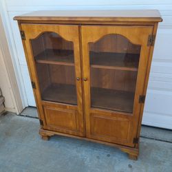 Vintsge Cabinet Shelf